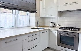 Sholom Aleichem Apartments